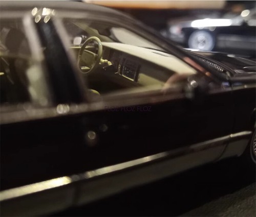 for VAV for Cadillac for Fleetwood 1992 vintage Metallic Black LTD 1:43 Model - Picture 5 of 6