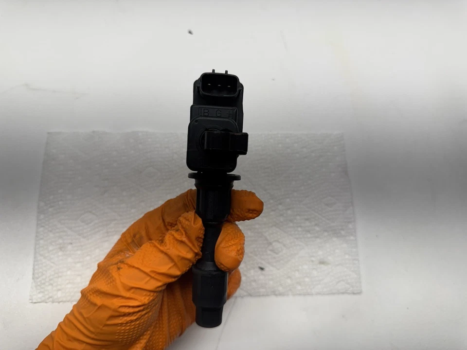 Infiniti Q45 V8 1997 1998 1999 2000 2001 bobina de encendido única 22448-6P000 Foto 3 de 4