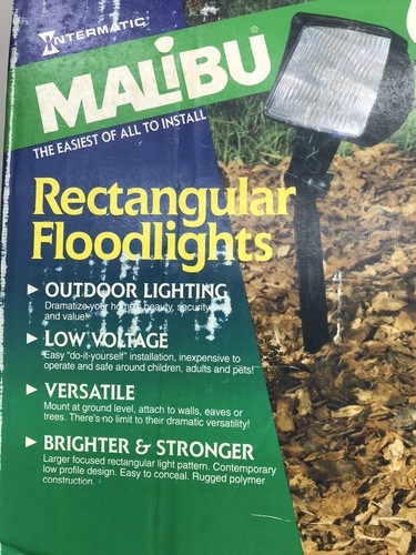 Intermatic Malibu Low Voltage Light Set 6 Lamps LV8066T -Made in USA -NEW - Picture 2 of 7