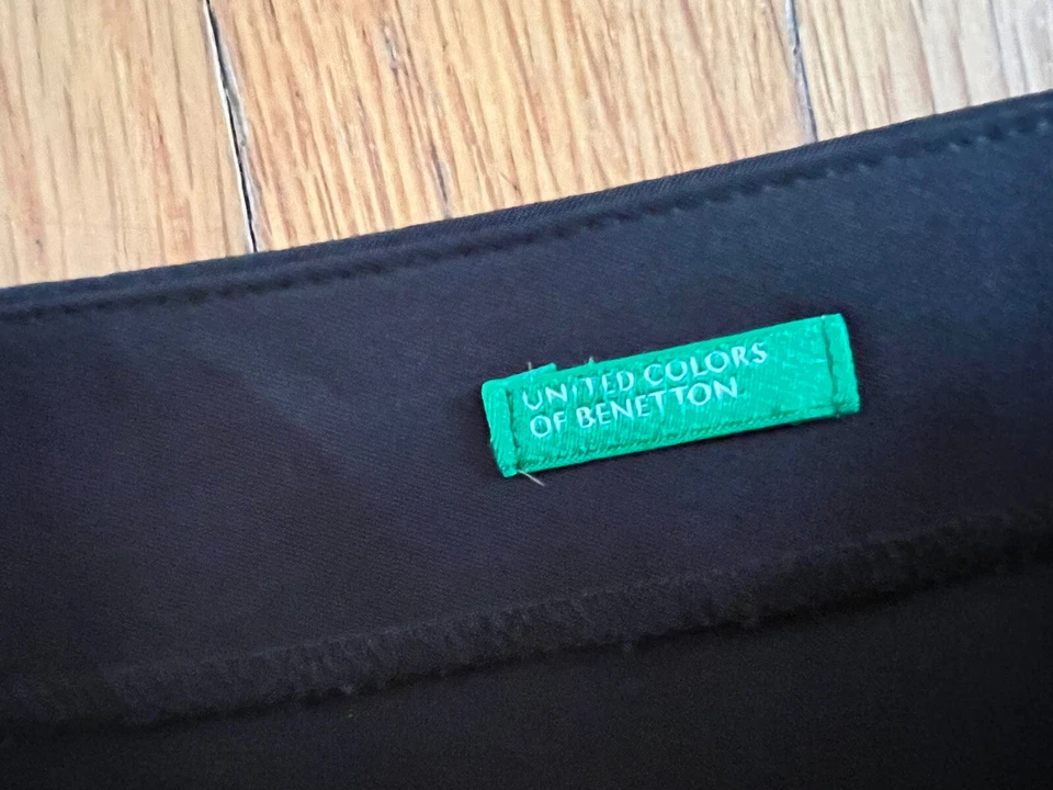 BENETTON Black BACK ZIPPER Business SKIRT WOMENS 42/12 - Image 3 of 4