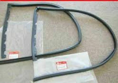 Genuine Honda OEM Front License Plate Bracket – Fits Civic EK9 EK4 Type-R SiR