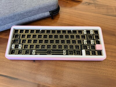 Buff67v3 R1 e-coating white & pink customized mechanical keyboard