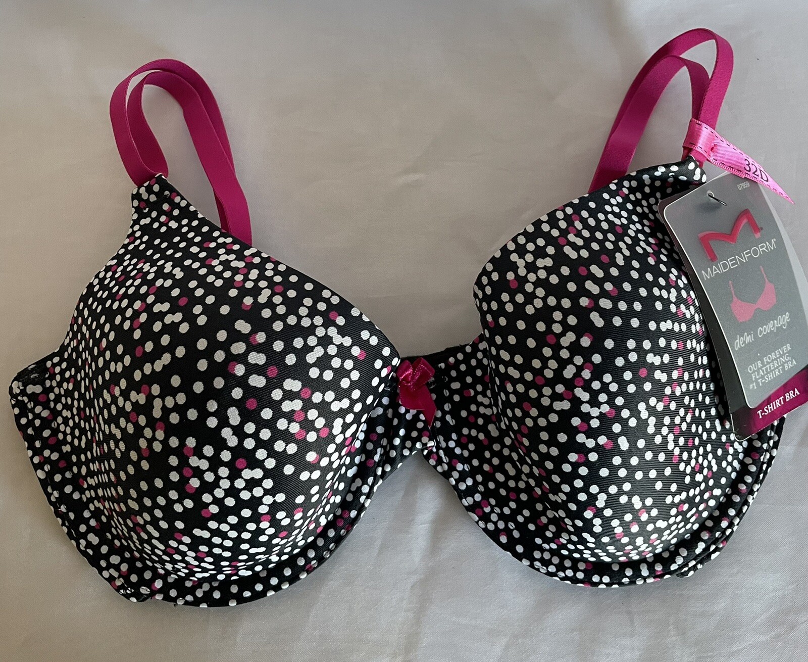 Maidenform Women's Comfort Devotion Embellished Wire-Free Demi Bra