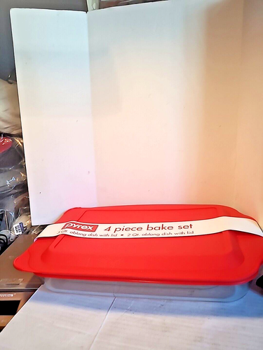 NIB Pyrex Tote Case With Two Casseroles & Lids/3qt And 2qt And Hot /Cold Pack - Picture 7 of 8