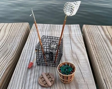 MINIATURE WATERMAN KIT - CRAB TRAP, NET, BOAT HOOK AND BUSHEL BASKET WITH CRABS!