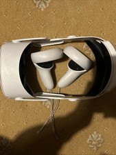 Meta Quest 2 128GB Virtual Reality