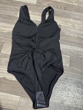 NWT VICTORIA'S SECRET SWIM Twist Plunge One-Piece Swimsuit Black Sz S 30 FREE S