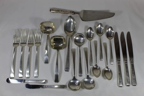Craftsman by Towle Sterling Silver 21Pc Place & Serving Lot - 668 DWT/1039 Grams