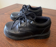 Stride Rite Boys Windsor Black Leather Dress Shoes 8.5 Wide BB26768 MINT
