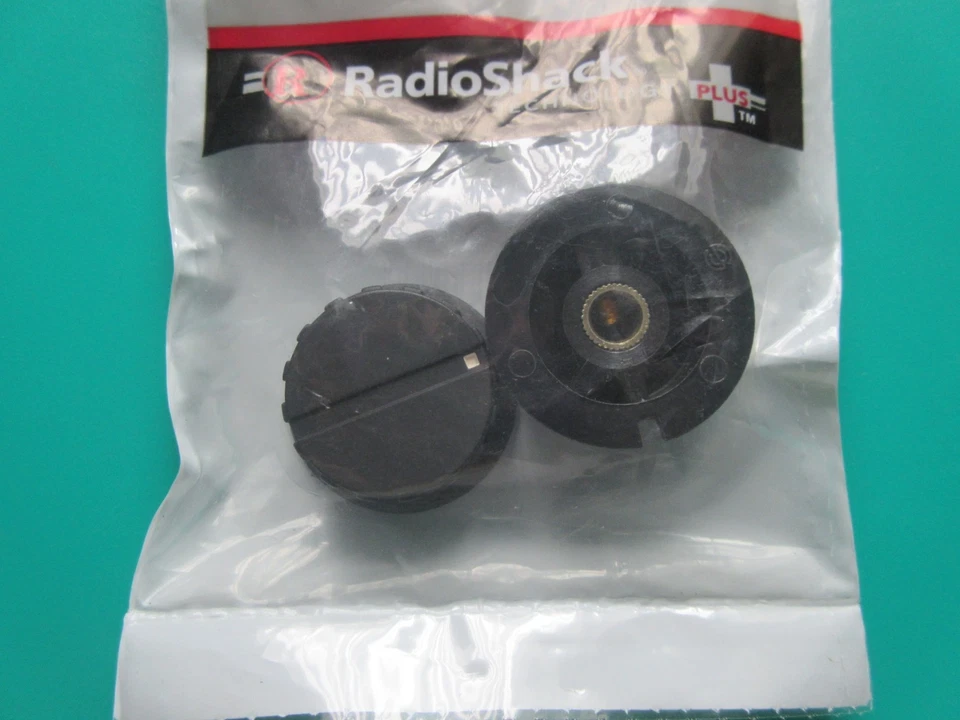 1pk Communications Style Control Knobs 1 1/2" RadioShack 274-0402 - Image 4 of 4