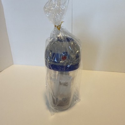 Star Wars Disneyland R2D2 cup from galaxy's edge landing Disney