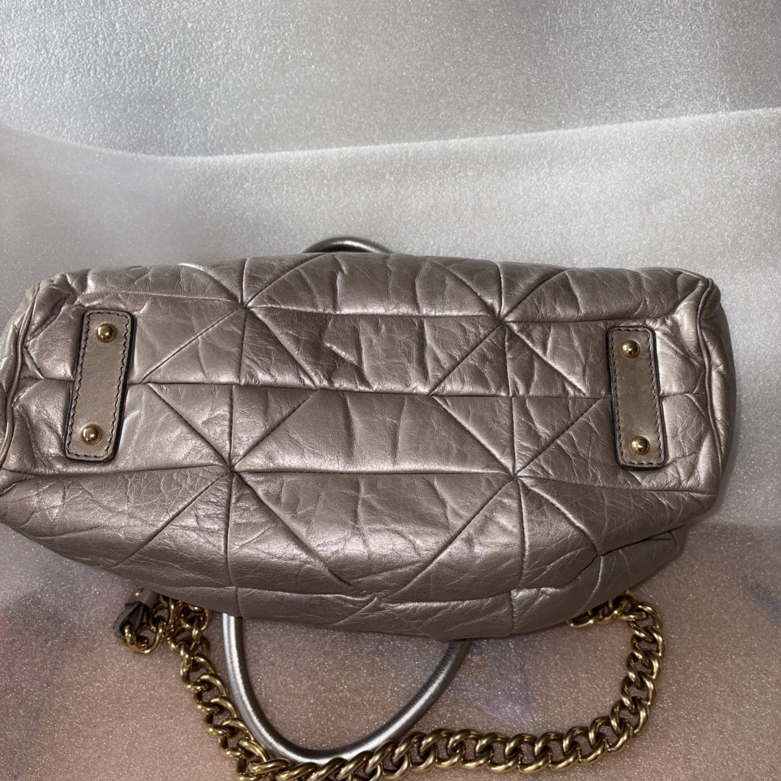 Marc Jacobs Made In Italy Women’s Stam Quilted Leather Chain Handbag Kiss Lock image 8