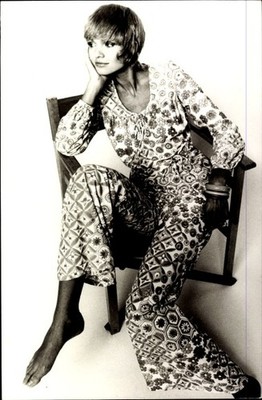 Photo fashion, jump-in, jumpsuit, Bitzer zur Rose, photographer Gundlach - 11401415