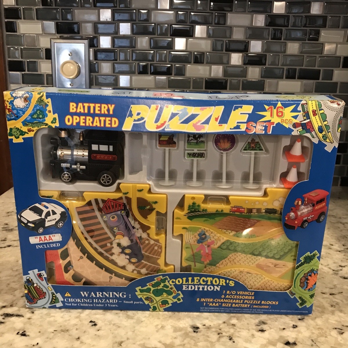 NEW Old Stock Collector's Edition Puzzle Set 16 Piece B/O Train