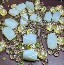 Glass Beads For Jewelry Making Stone Crystal Glass Beads Green Flower 100 pcs