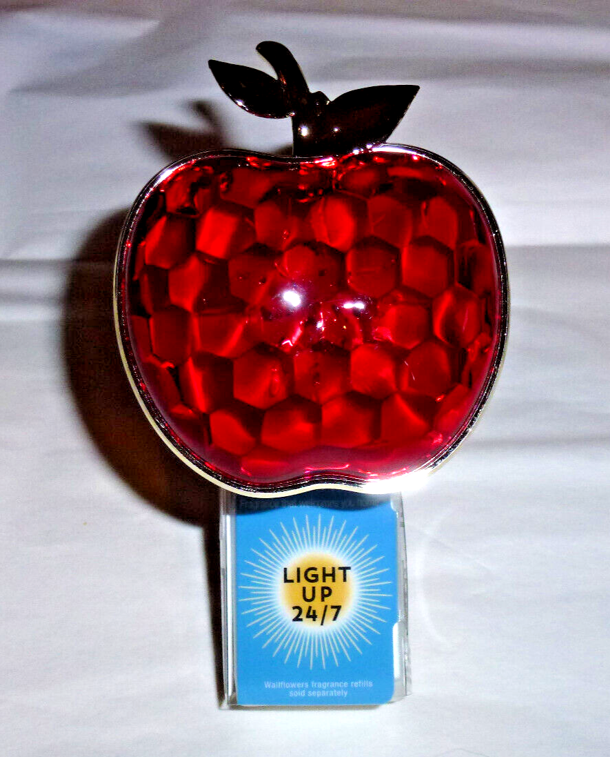 Bath Body Works APPLE w/ GOLD-TONE ACCENT Fiber Optic Wallflower Plug Light NEW