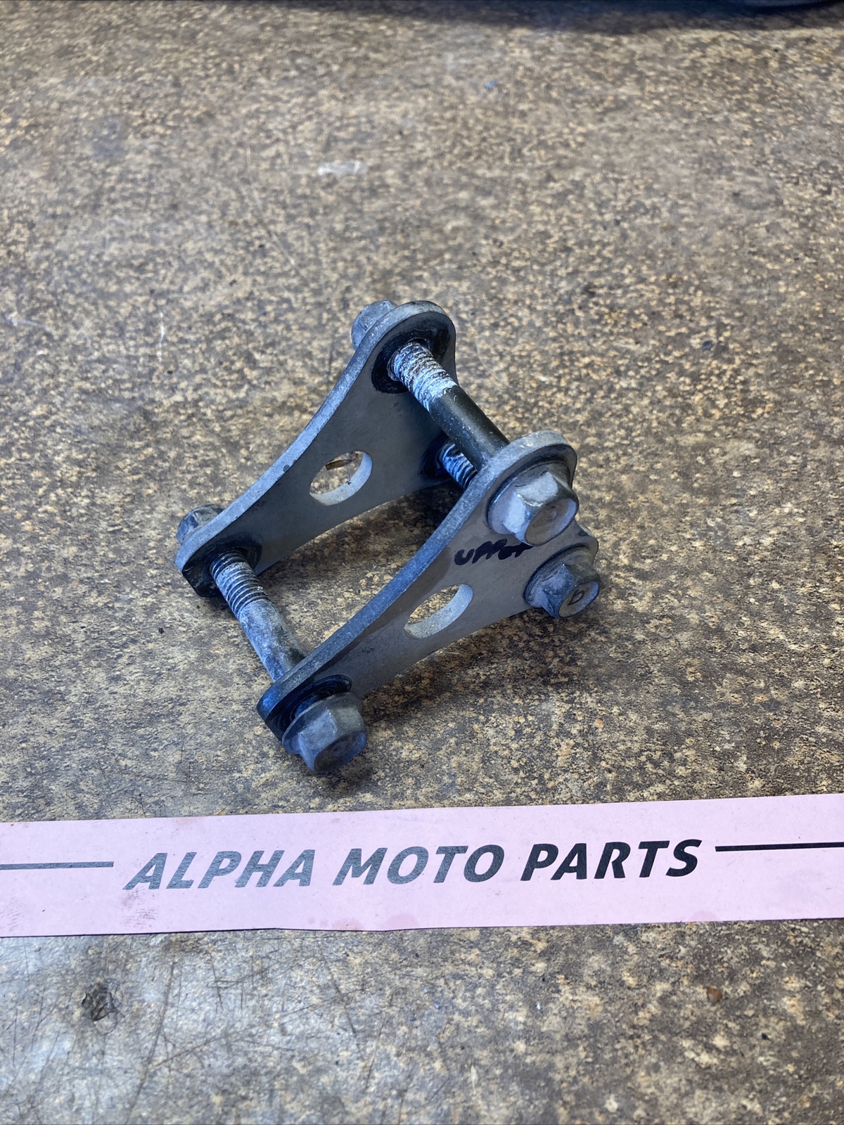 93 Suzuki DR650 Upper Engine Brace Motor Mount With Bolts Head To Frame