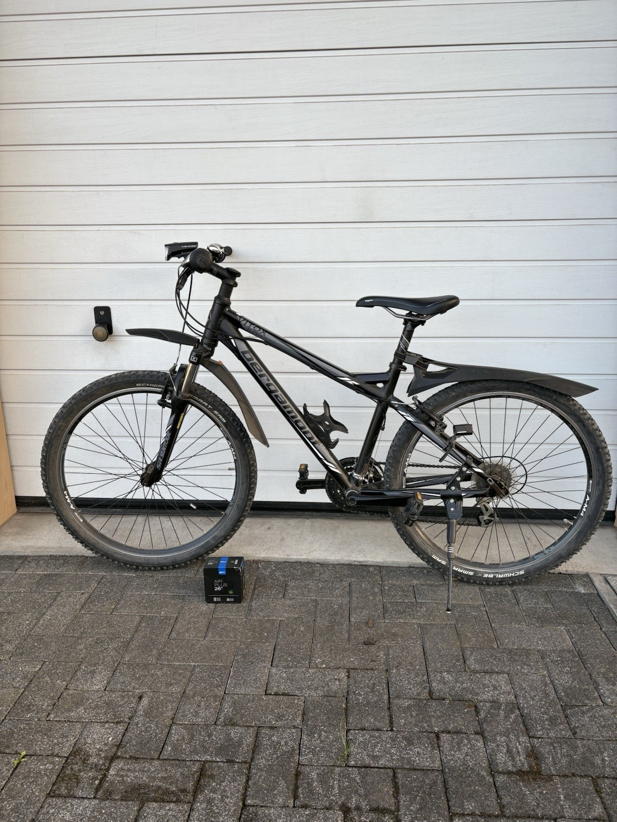 Bild 2 von 9