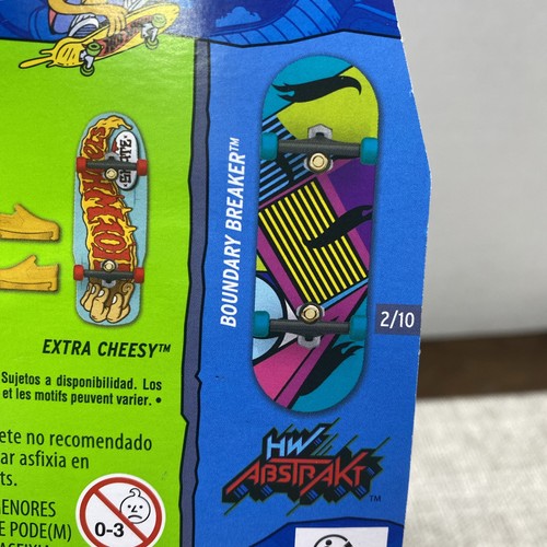 Mattel Hot Wheels Skate HW Abstrakt Boundary Breaker Fingerboard & Shoes Set New - Picture 3 of 3