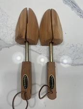 Churches Cedar Wood Shoe Keepers Trees Adjustable Size M Rochester Co Split Toe