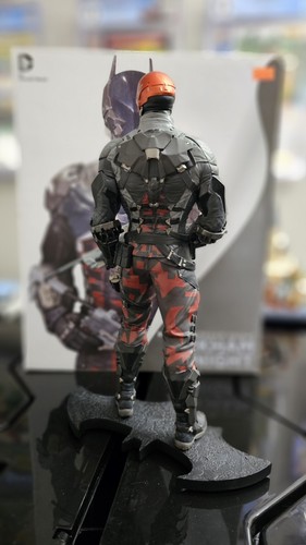 DC Comics Collectibles Batman Arkham Knight Red Hood Statue Asylum City Origins - Picture 8 of 17