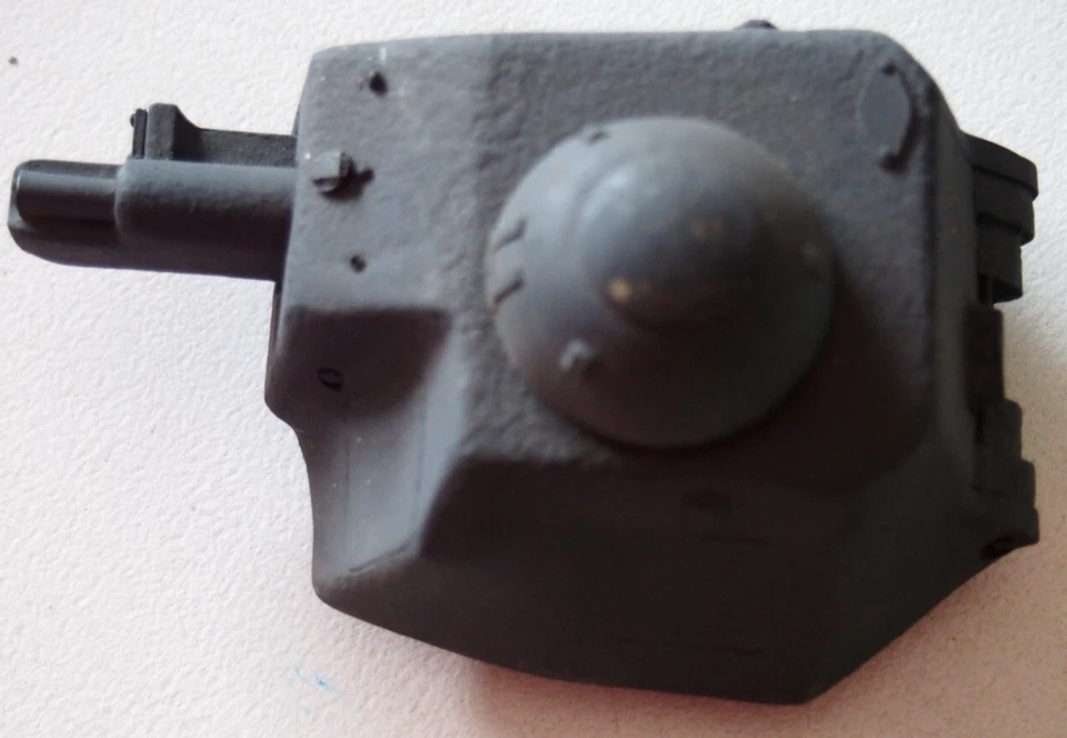 1/16 Renault R-35 turret resin Tobruk Bunker Atlantic Wall - Immagine 2 di 4