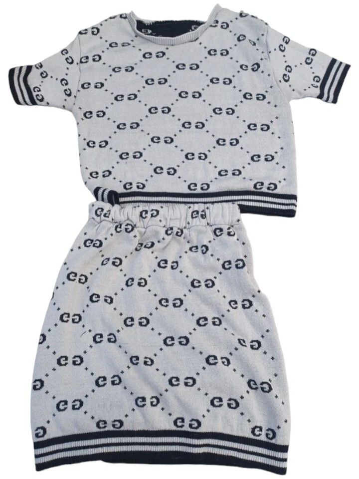 Girls Knitted Outfit 7-8 All Over Graphic Print 20-22" Waist 32" Chest Gray