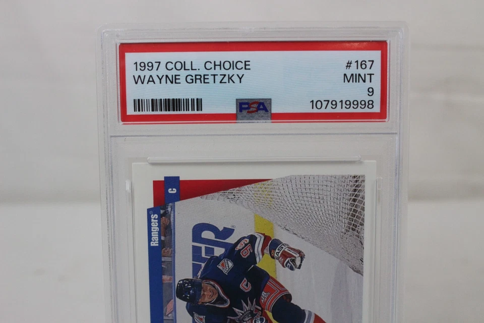 1997 COLLECTOR'S CHOICE #167 WAYNE GRETZKY VINTAGE HOCKEY CARD GRADED PSA 9 - Image 2 of 4