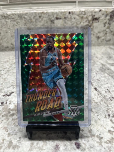 2022-23 Panini Mosaic - Thunder Road Kevin Durant #5 Green Mosaic Prizm