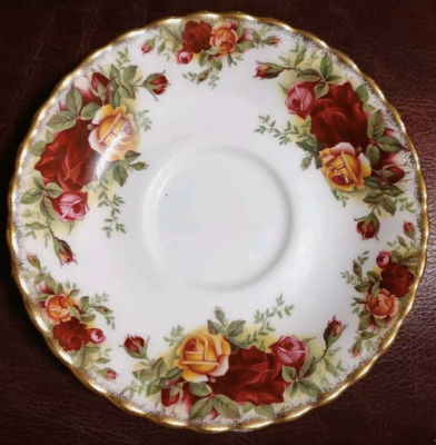 ROYAL ALBERT PORCELAIN OLD COUNTRY ROSE COLLECTION BONE CHINA SAUCER 5.51'' NEW