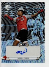 2023 Leaf Perfect Game A-A Wave Platinum Autograph #MA-MD1 Myles Davis 2/3