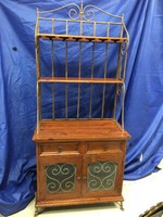 Bakers rack / wet Bar