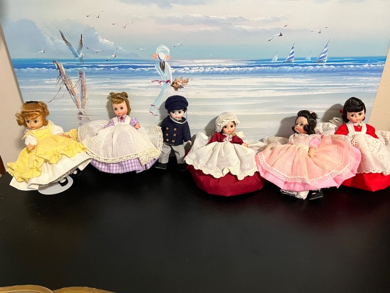 Madame Alexander Lot of 5 LITTLE WOMEN + LAURIE of  LITTLE MEN. 8" all restrung