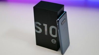 NEU Samsung Galaxy S10e, 128GB, Prism Black, Dual Sim, entsperrt in versiegelter Verpackung