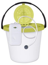 Flambeau Outdoors 6084FA 8 Qt. Insulated Bait Bucket with Water Resistant Aerato