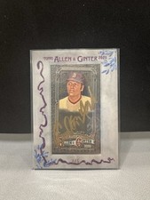 2025 Topps Allen & Ginter X - Framed Mini Golden Autographs Carlton Fisk #MA-CF