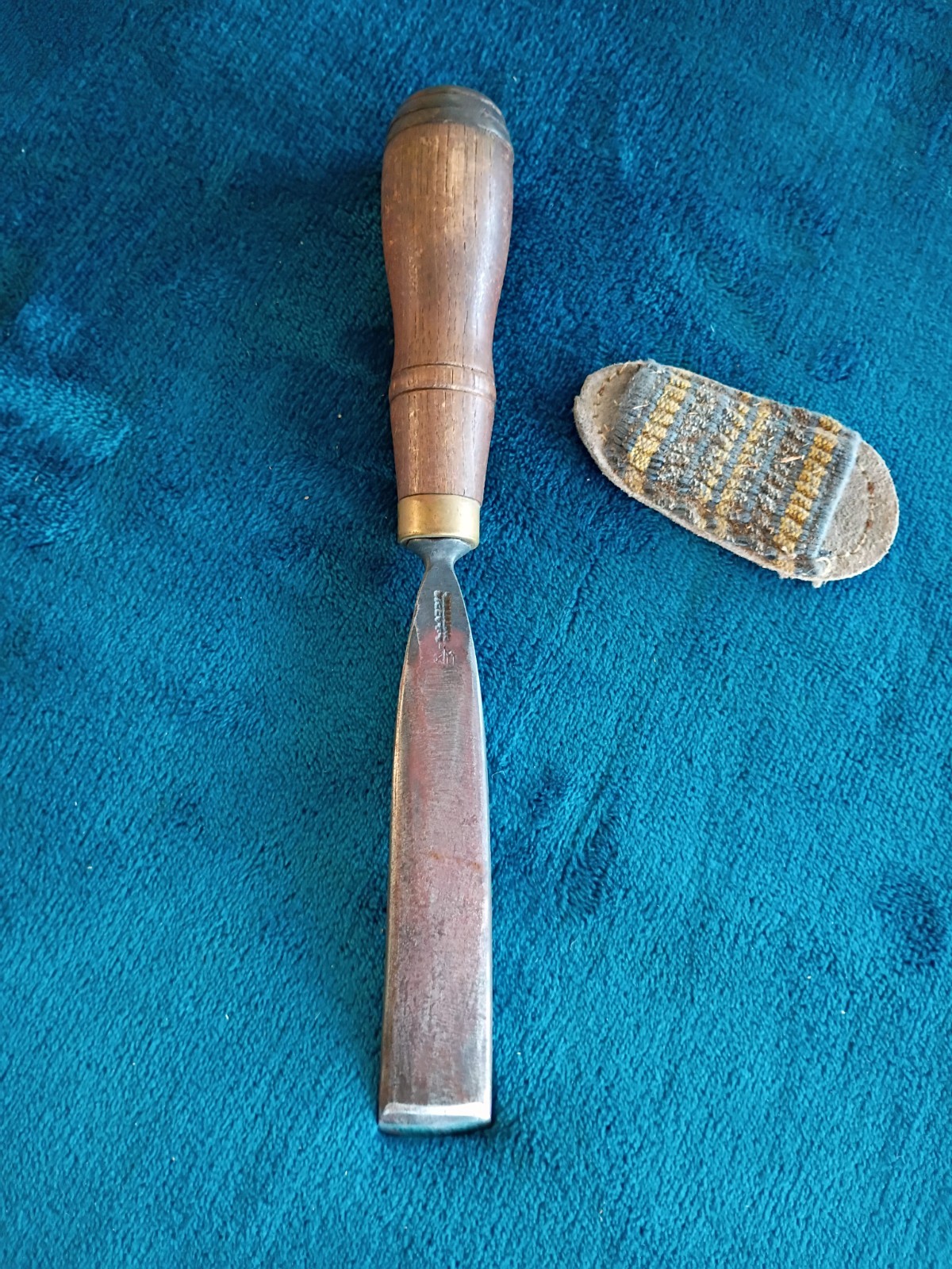 VINTAGE S J ADDIS #12 CAST STEEL 1" WOOD CARVING GOUGE CHISEL.