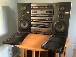 Pioneer 5 piece Hi Fi separates system complete with 3 way Speakers