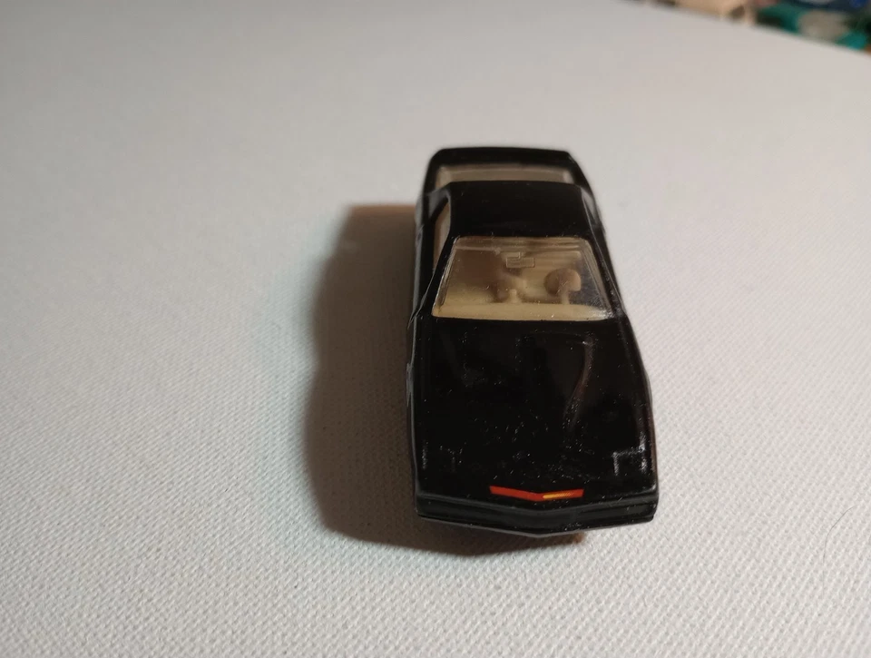 2000 Matchbox 1982 Pontiac Firebird Trans Am Knight Rider TV Show K.I.T.T. Black - Image 3 of 4