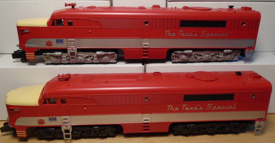 2011 VINTAGE AMERICAN FLYER #153C S GAUGE TEXAS SPECIAL PA-1 POWERED & DUMMY - Image 2 of 4