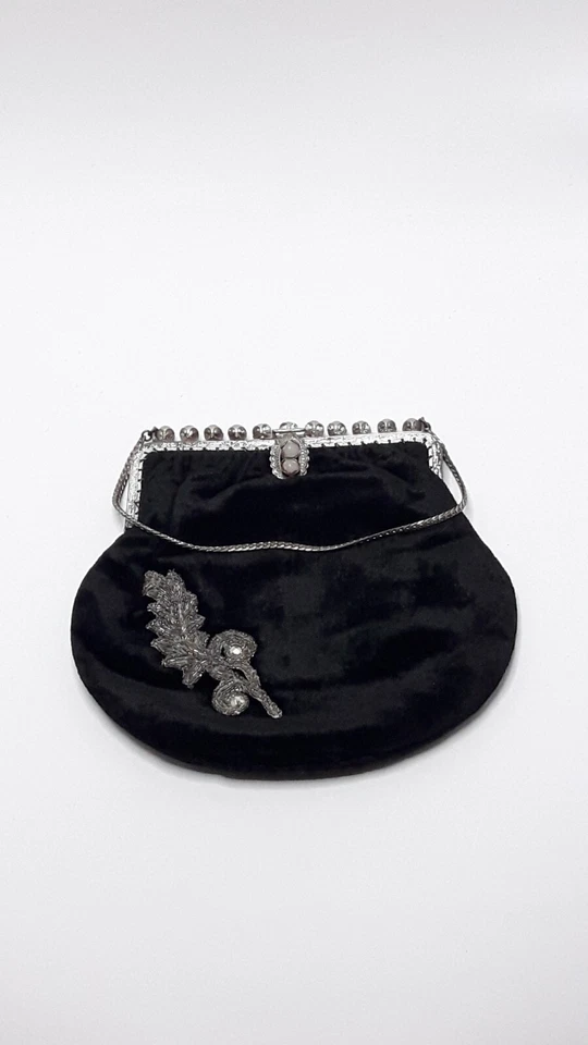 Beautiful Antique Art Nouveau Evening Bag Black with Imitation Pearl Chain Rare - Image 2 of 4