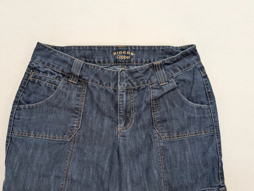 Pantalones cortos de mezclilla cargo Riders Copper para mujer bermudas skimmer talla 7/8M Foto 3 de 4