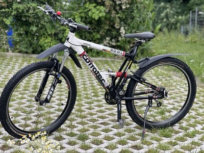 Mountainbike Corratec Bowl Rocklight / Shimano Deore LX