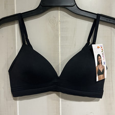 Women's Seamless Wirefree Black Bra Size Small Natural Lift Sewn in Pads NWT
