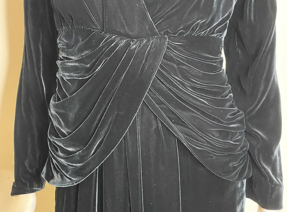 Vestido de Noche Vintage Años 80 I Magnin Bill Blass Negro Terciopelo 4 6 Cintura Drapeada Foto 3 de 4