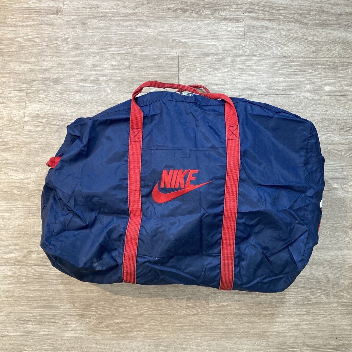 Nike Duffle Bag XL Vintage 80s 90s Huge Basketball Work-out