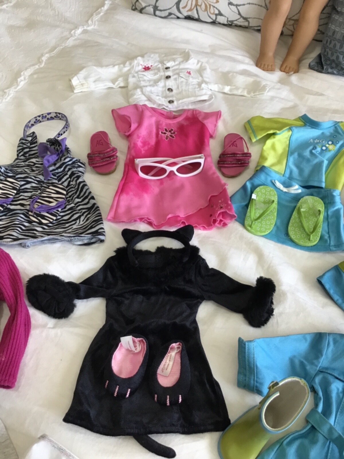 American Girl Doll Retired Mia With Accessories Perfect 4 Gift eBay