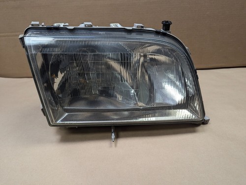 1997 - 1999 Mercedes W140 SEDAN S420 S500 S600 XENON PASSENG Headlight OEM Bosch - Picture 2 of 6
