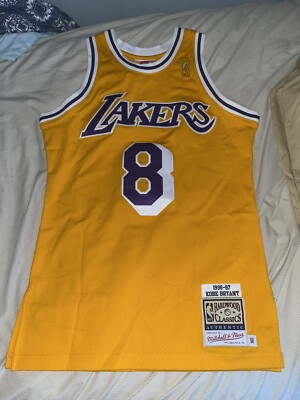 ウェア Kobe Bryant 1996-97 Lakers Jersey LAKERS NBA AUTHENTIC HOME 1996 KOBE 8 JERSEY – Lakers Store
