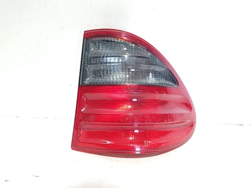 MERCEDES-BENZ E W210 A2108206864 Rücklicht hinten rechts 2001 25398573
